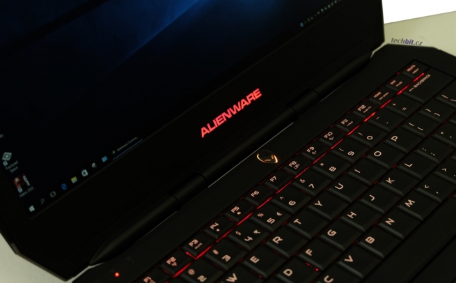 DELL Alienware 13 R2