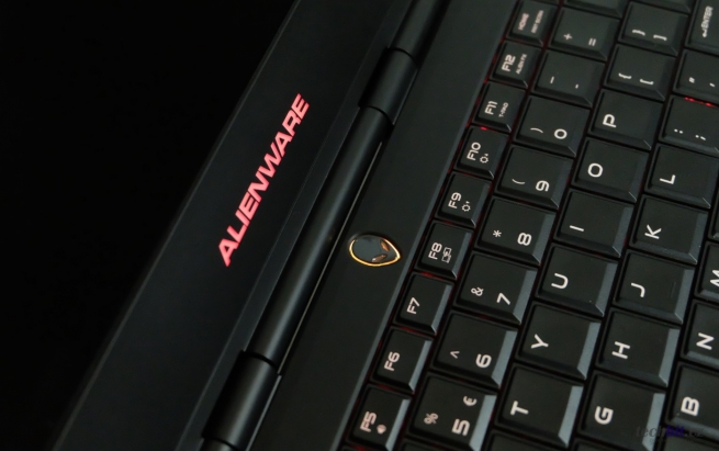 DELL Alienware 13 R2