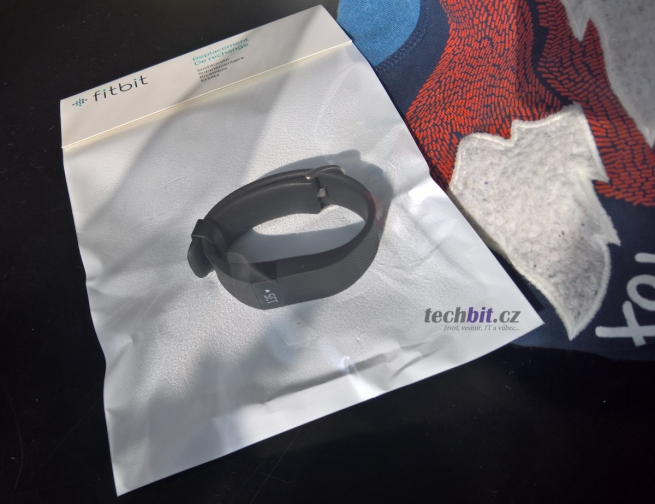 Fitbit Charge HR